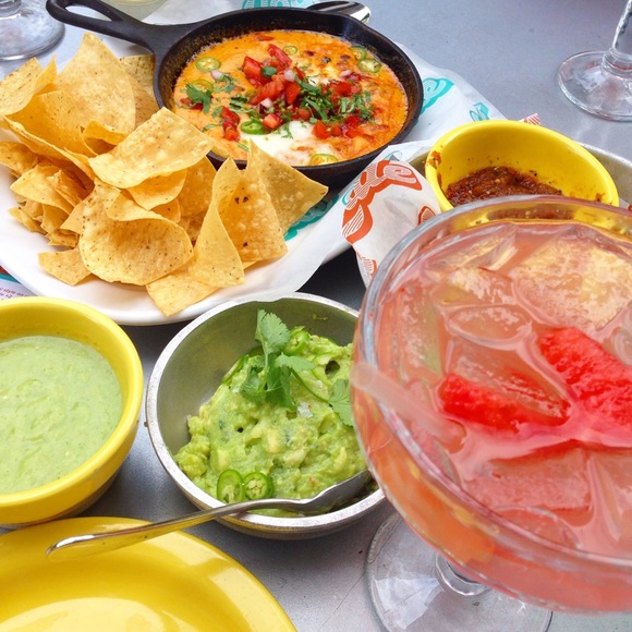 @StyledbyReah on the gram ❤️ - Picture 3 of 8